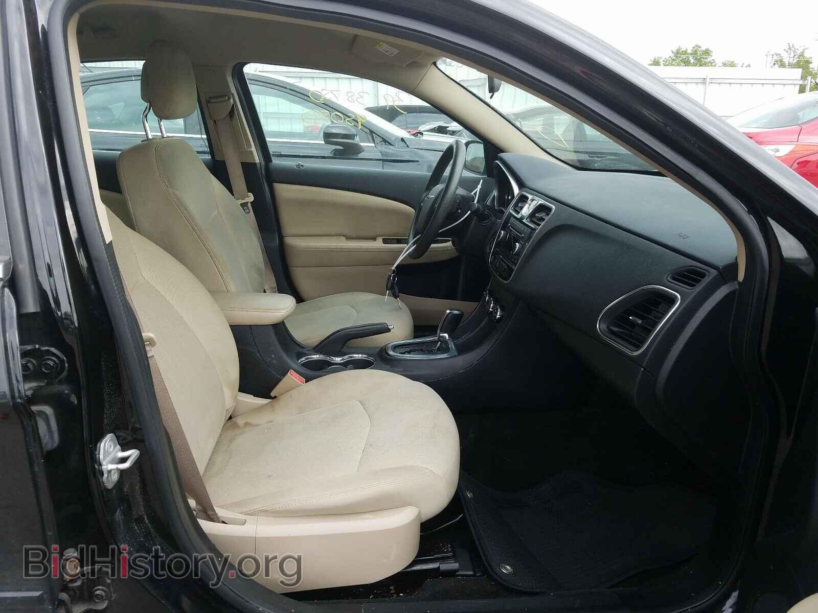 2013 CHRYSLER 200 - VIN: 1C3CCBAB7DN588525 - Фото 5