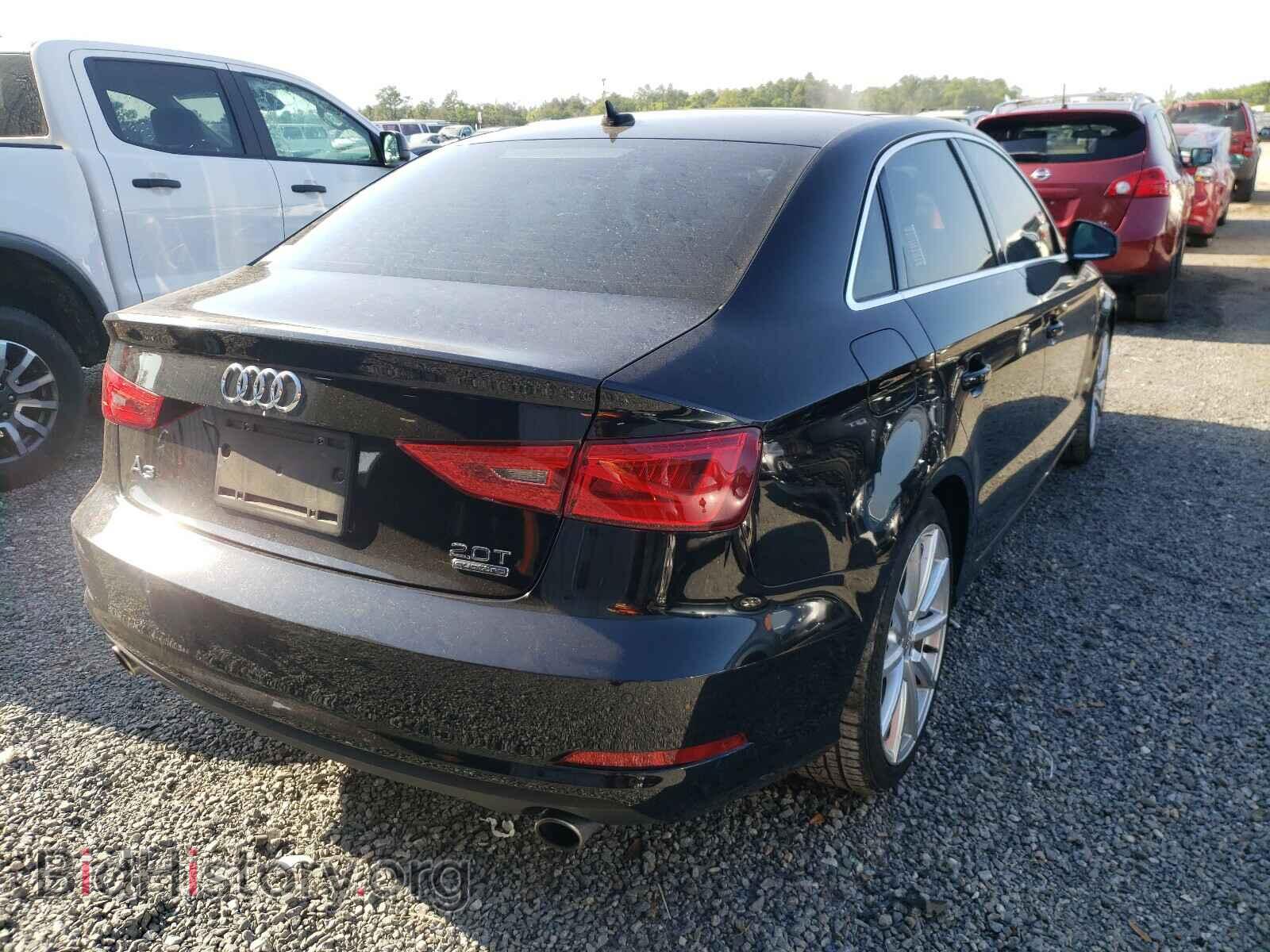2015 AUDI A3 - VIN: WAUEFGFF9F1117018 - Фото 4