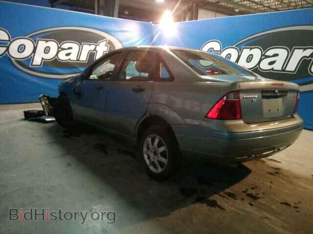 2005 FORD FOCUS - VIN: 1FAFP34N35W174832 - Фото 3