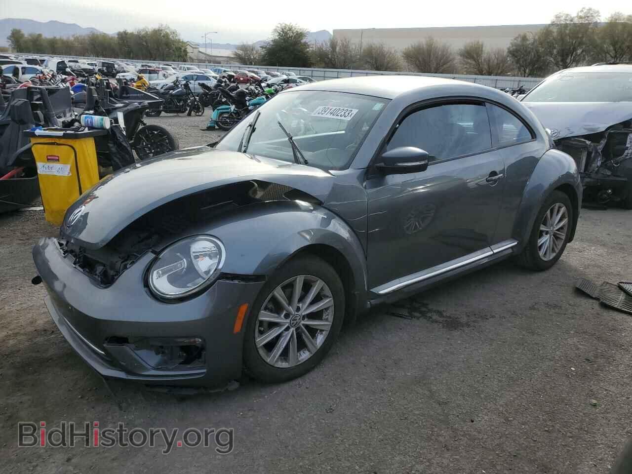 Фотография 3VWJ17AT1HM607839 - VOLKSWAGEN BEETLE 2017