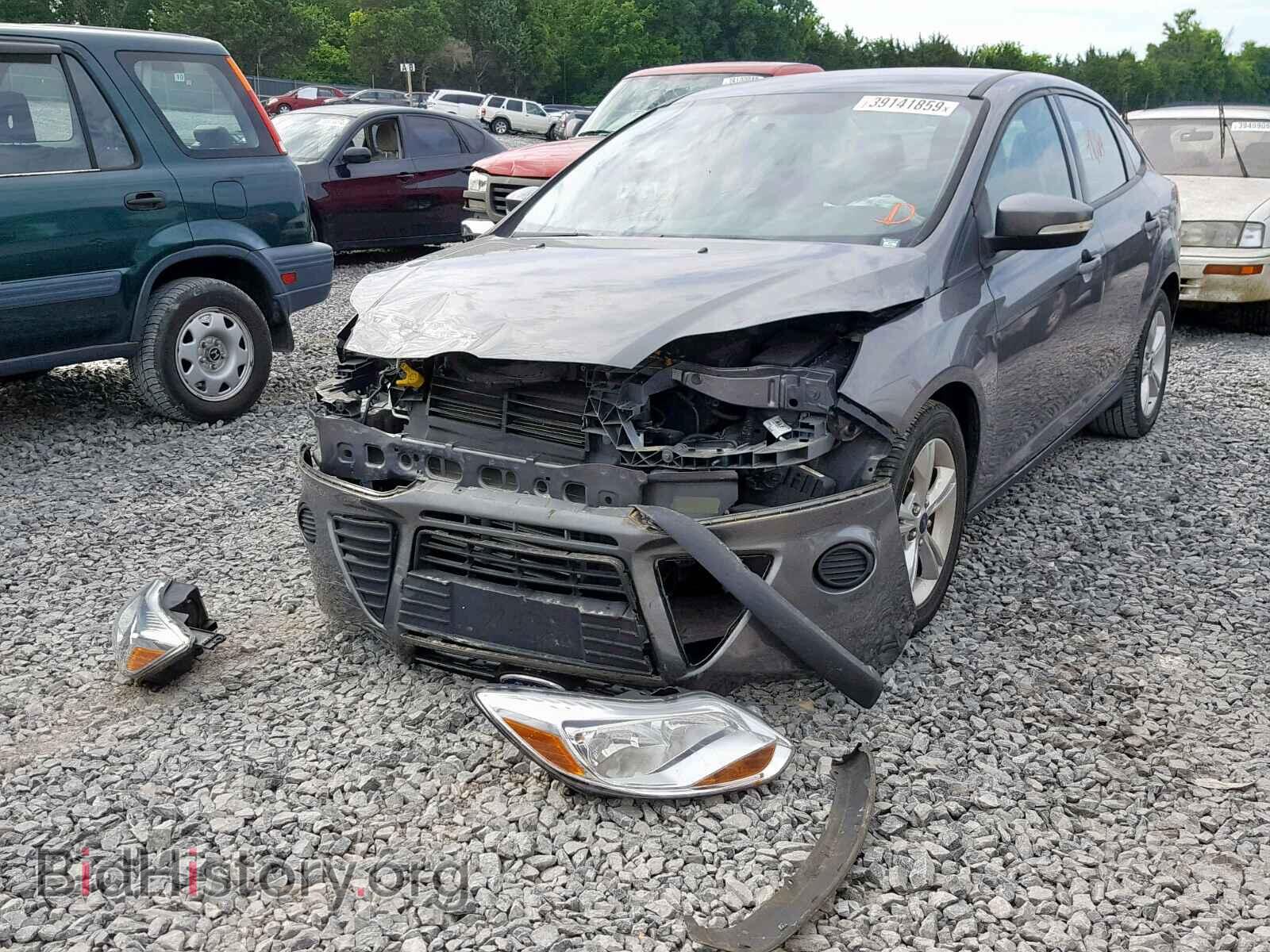 2013 FORD FOCUS SE - VIN: 1FADP3F25DL243045 - Фото 2