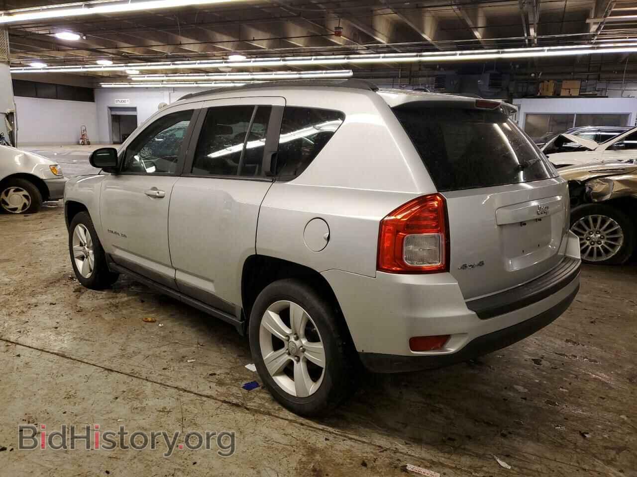 2011 JEEP COMPASS - VIN: 1J4NF1FB5BD136083 - Фото 2