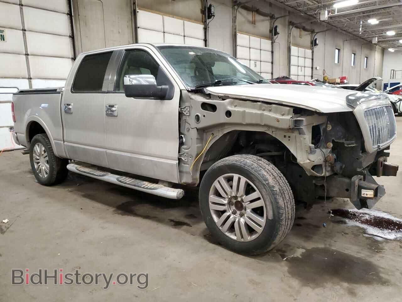 2006 LINCOLN MARK LT - VIN: 5LTPW18546FJ24908 - Фото 4