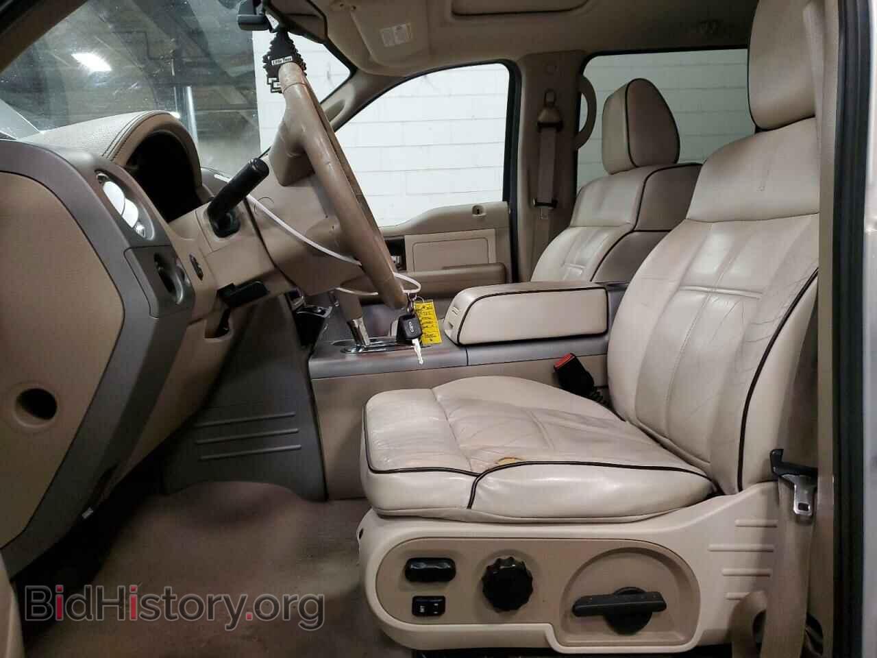 2006 LINCOLN MARK LT - VIN: 5LTPW18546FJ24908 - Фото 7