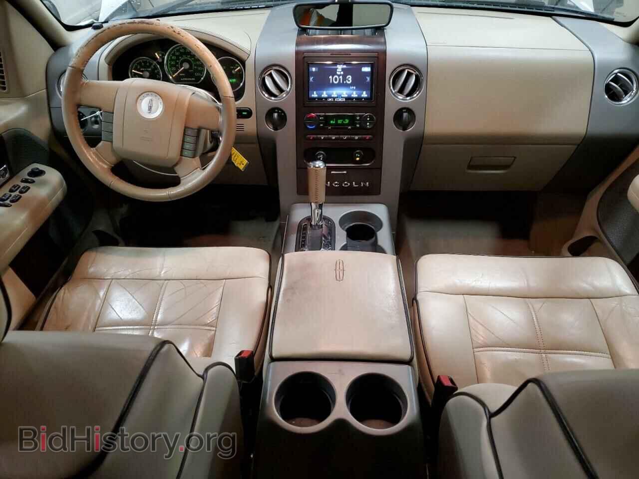 2006 LINCOLN MARK LT - VIN: 5LTPW18546FJ24908 - Фото 8