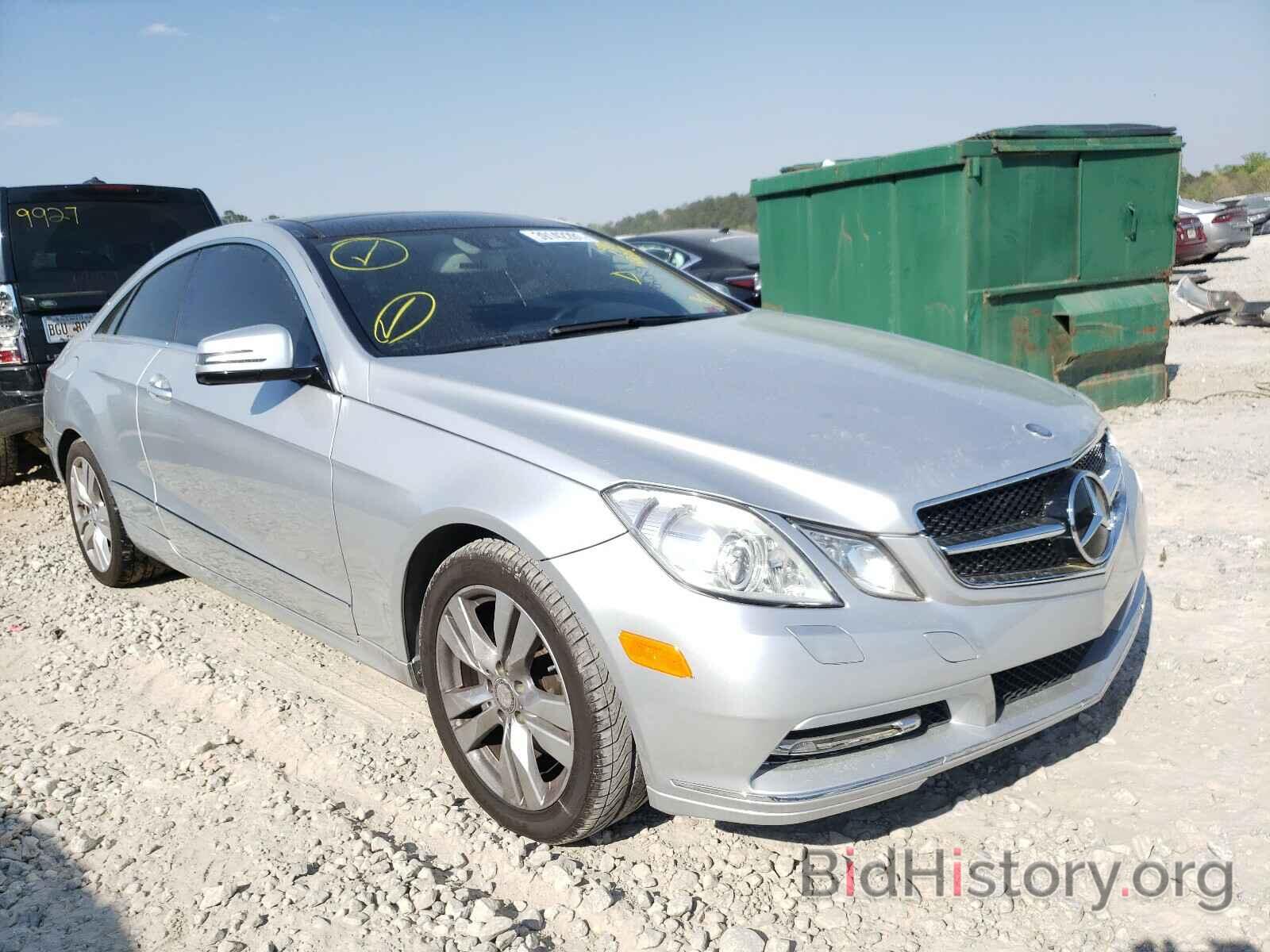 Photo WDDKJ5KB7CF146484 - MERCEDES-BENZ E CLASS 2012