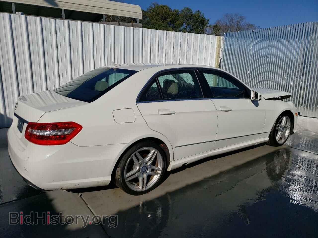 2011 MERCEDES-BENZ E-CLASS - VIN: WDDHF5GB0BA421001 - Фото 3