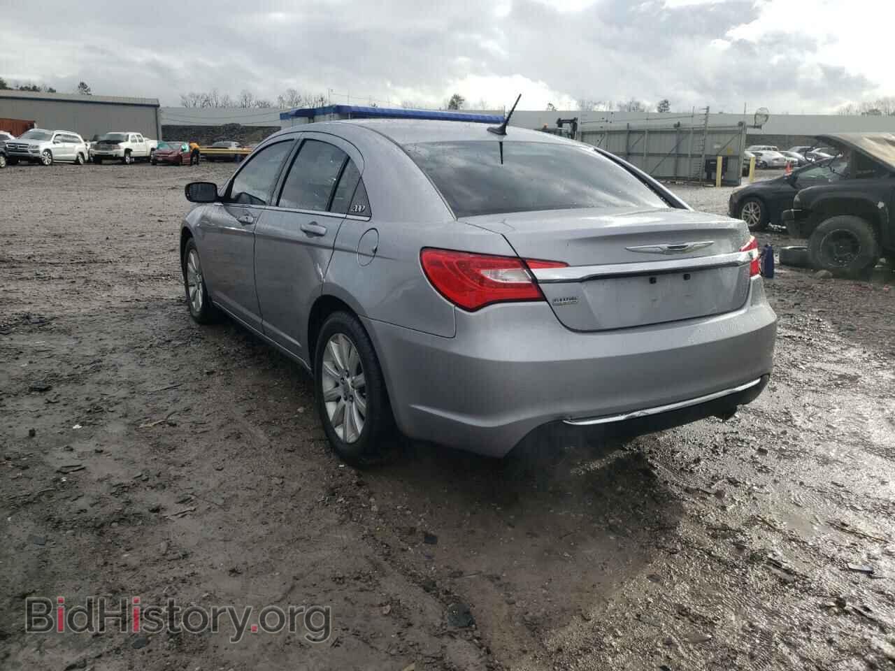 2013 CHRYSLER 200 - VIN: 1C3CCBBG1DN607984 - Фото 3