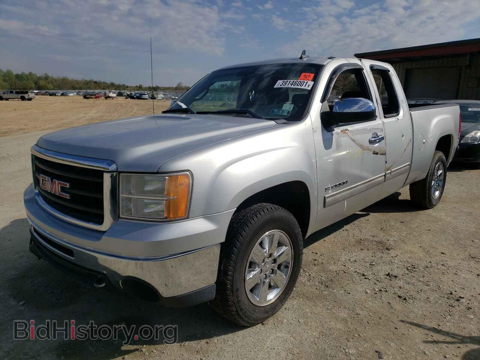 2010 GMC SIERRA - VIN: 1GTSKVE3XAZ276251 - Фото 2