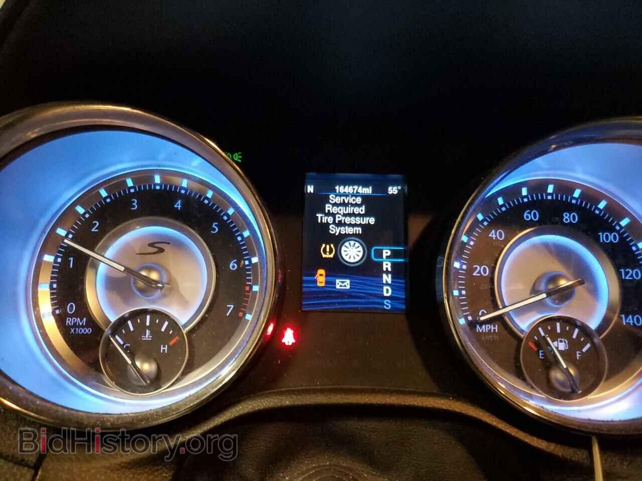 2014 CHRYSLER 300 - VIN: 2C3CCAGG9EH203750 - Фото 9