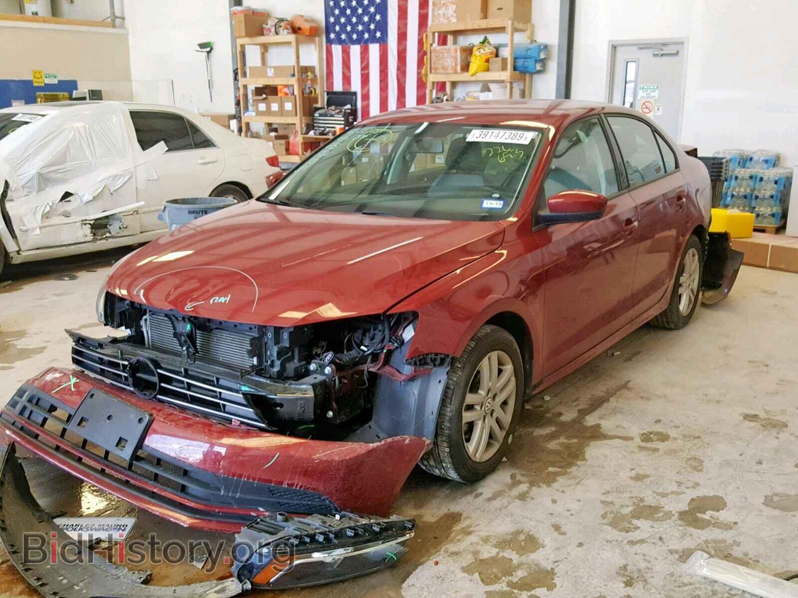 2018 VOLKSWAGEN JETTA - VIN: 3VW2B7AJ3JM226693 - Фото 2