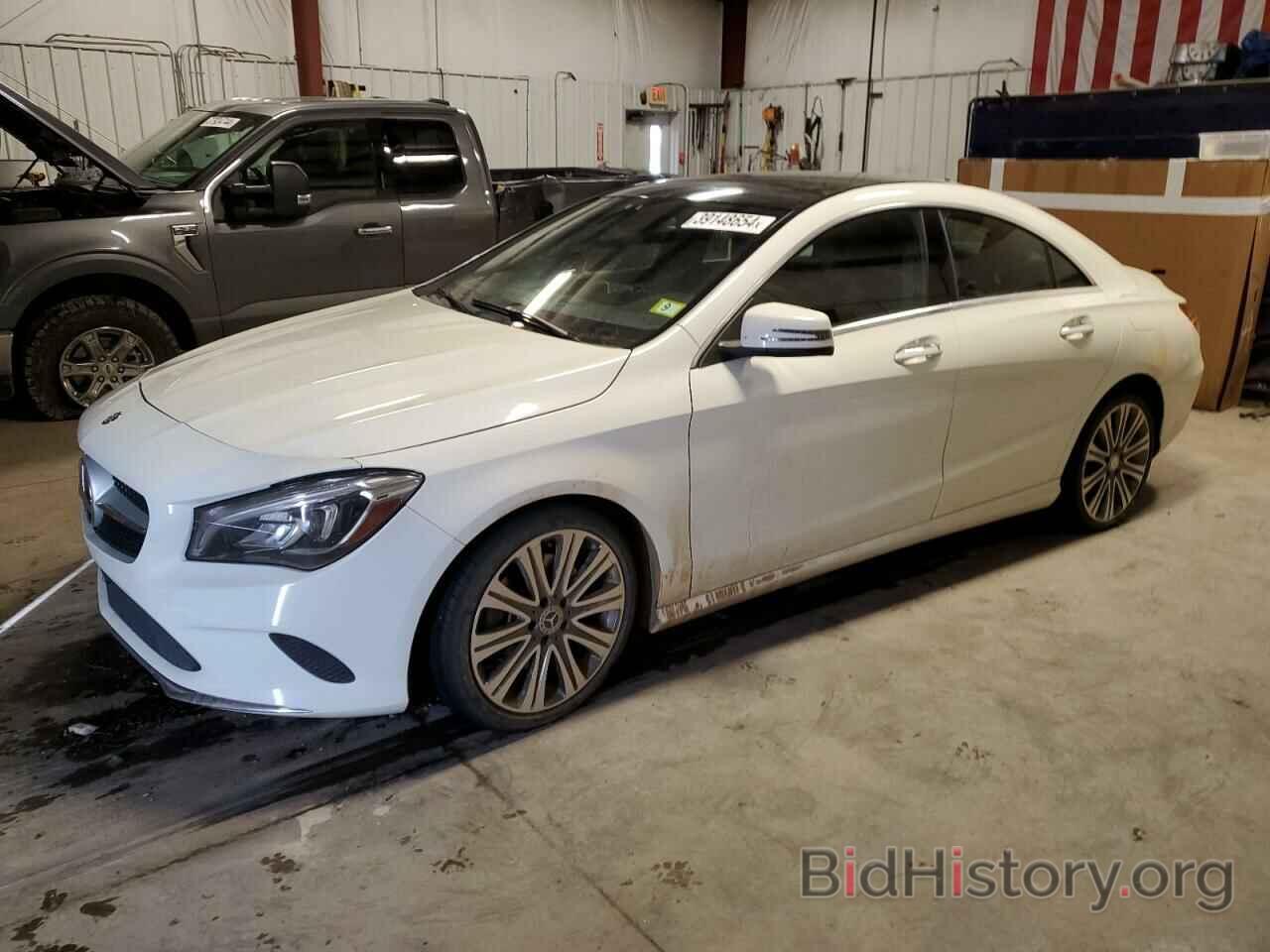 Photo WDDSJ4GB8JN502883 - MERCEDES-BENZ CLA-CLASS 2018