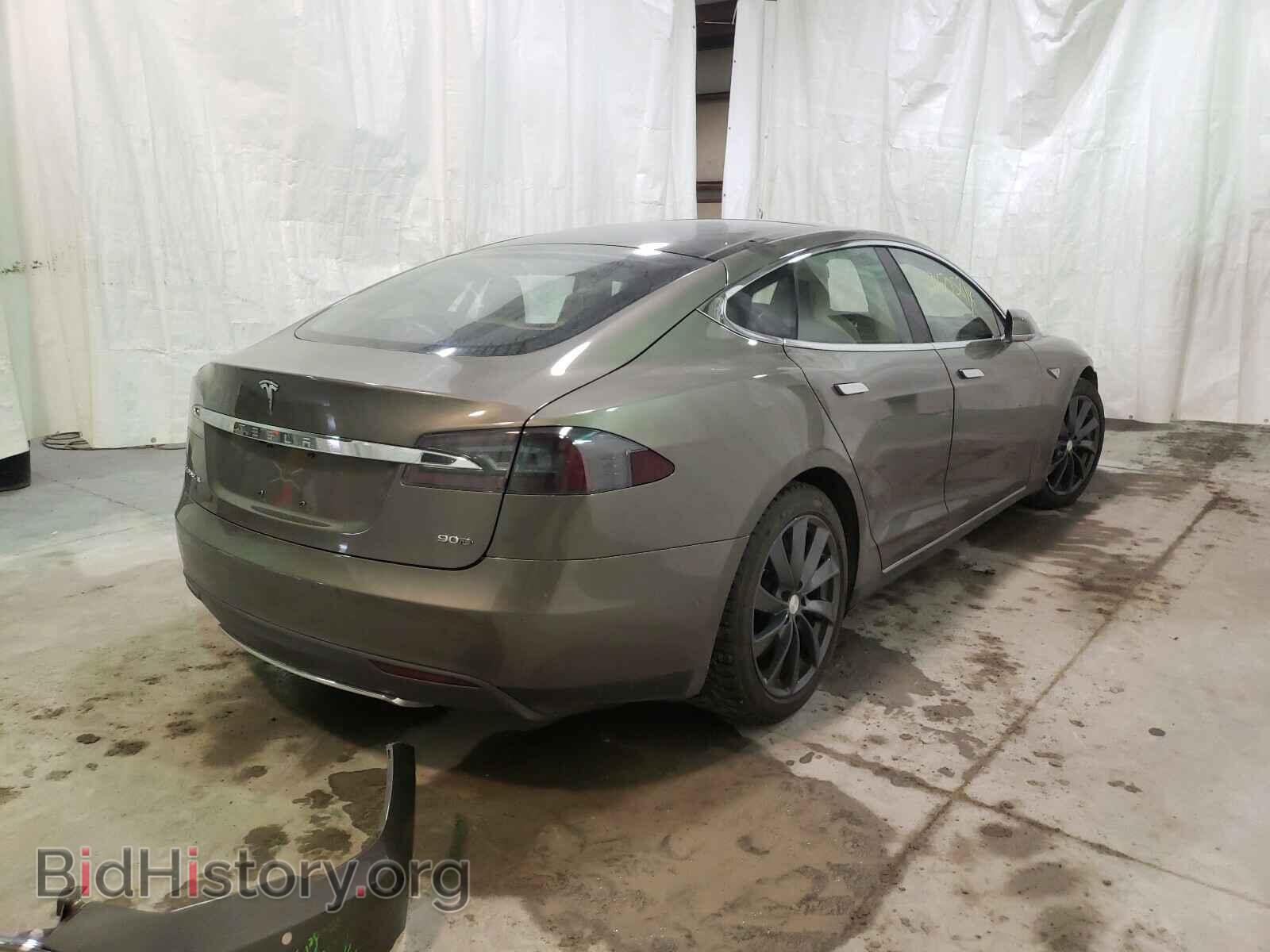 2015 TESLA MODEL S - VIN: 5YJSA1E20FF110854 - Photo 4