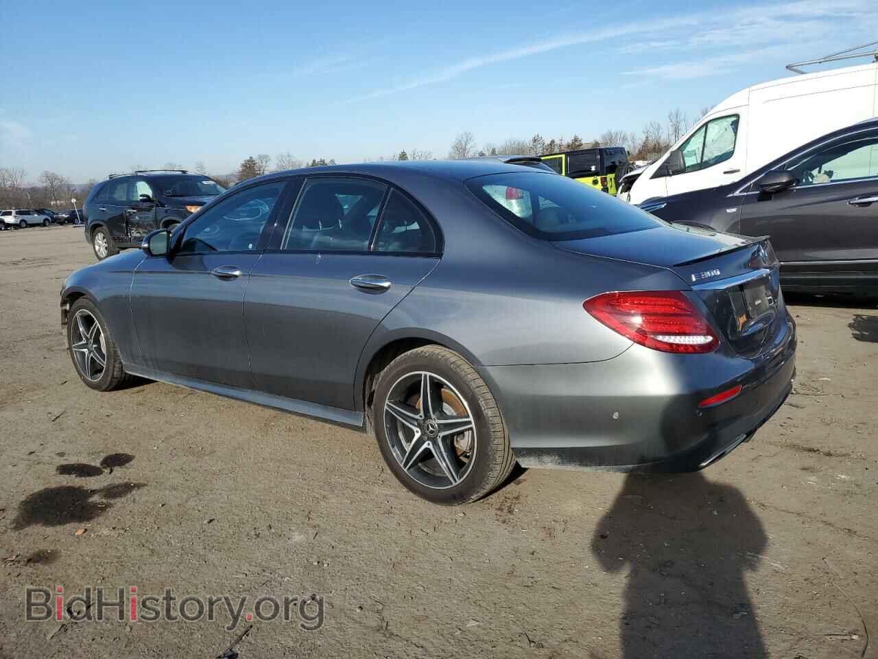 2018 MERCEDES-BENZ E-CLASS - VIN: WDDZF4KB3JA354785 - Фото 2