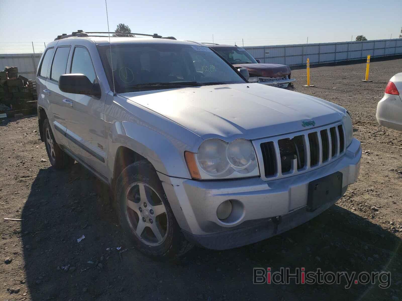 Photo 1J8HR48P77C692437 - JEEP CHEROKEE 2007