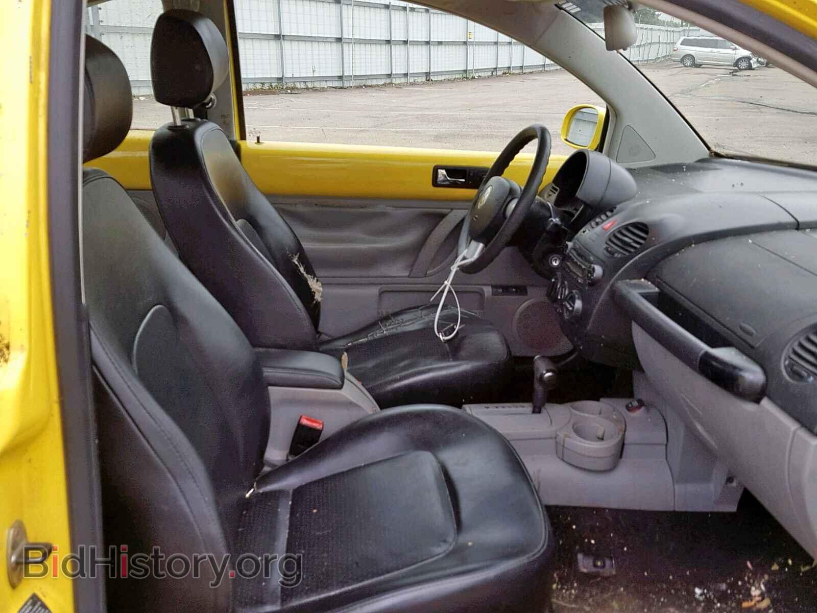 2004 VOLKSWAGEN BEETLE - VIN: 3VWCK31C04M415241 - Фото 5