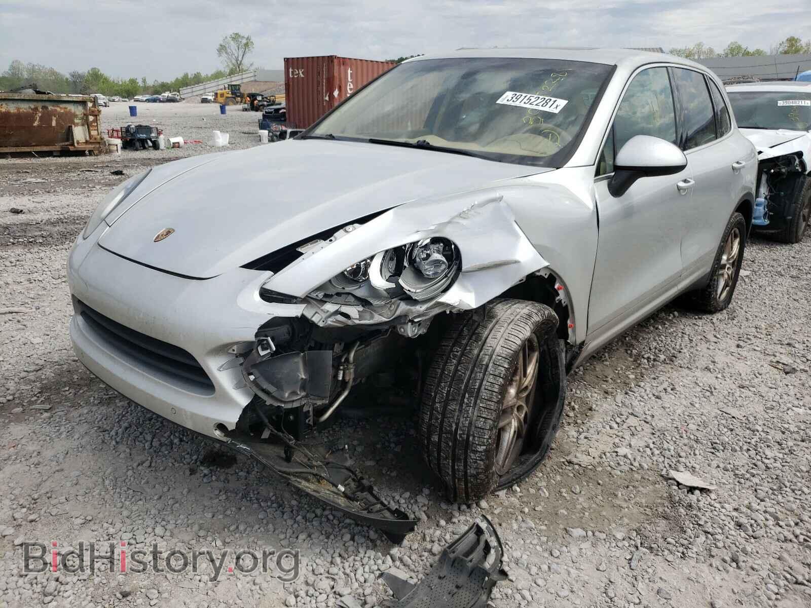 2012 PORSCHE CAYENNE - VIN: WP1AA2A23CLA06020 - Фото 2