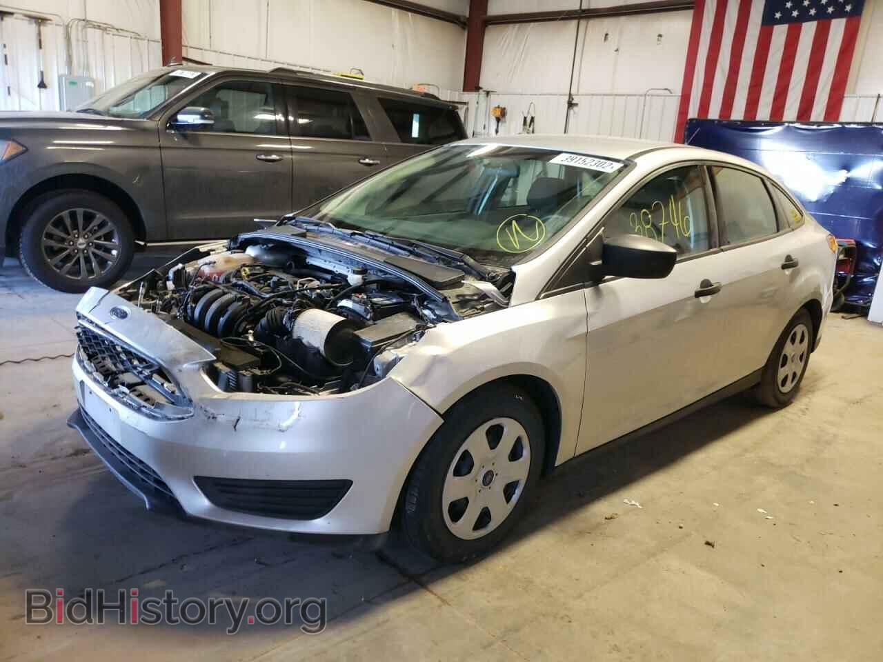 2018 FORD FOCUS - VIN: 1FADP3E26JL217857 - Фото 2