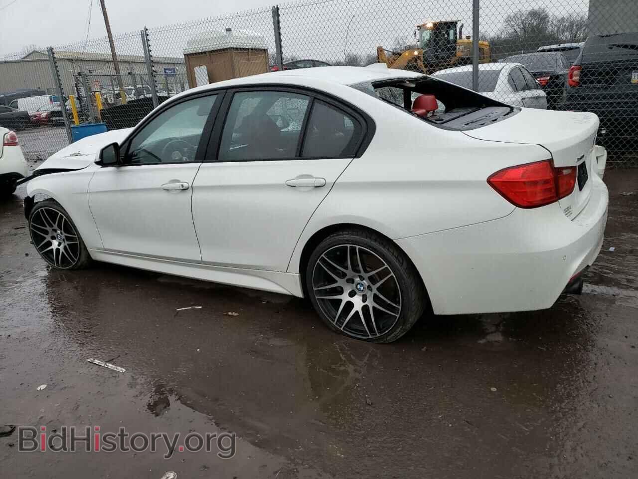 2013 BMW 3 SERIES - VIN: WBA3B9C58DF585266 - Фото 2