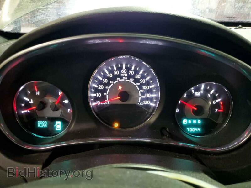 2013 Chrysler 200 (VIN 1C3CCBBB3DN727273) — photo 9 of 12