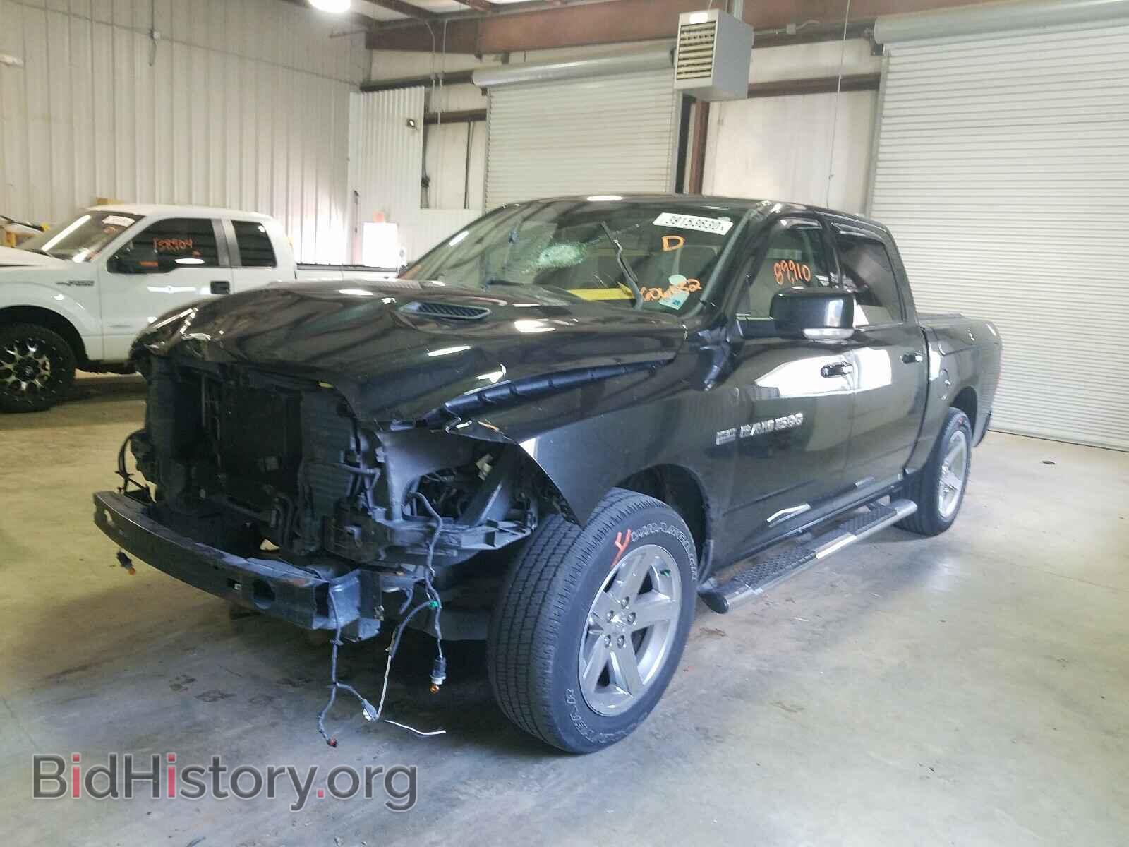 2011 DODGE RAM 1500 - VIN: 1D7RB1CT3BS606032 - Фото 2