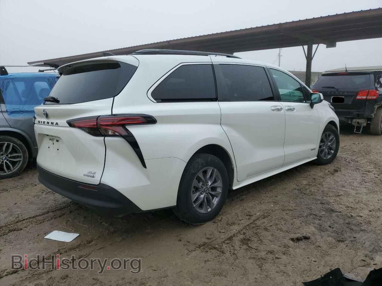 2021 TOYOTA All Models - VIN: 5TDYRKEC4MS045646 - Фото 3