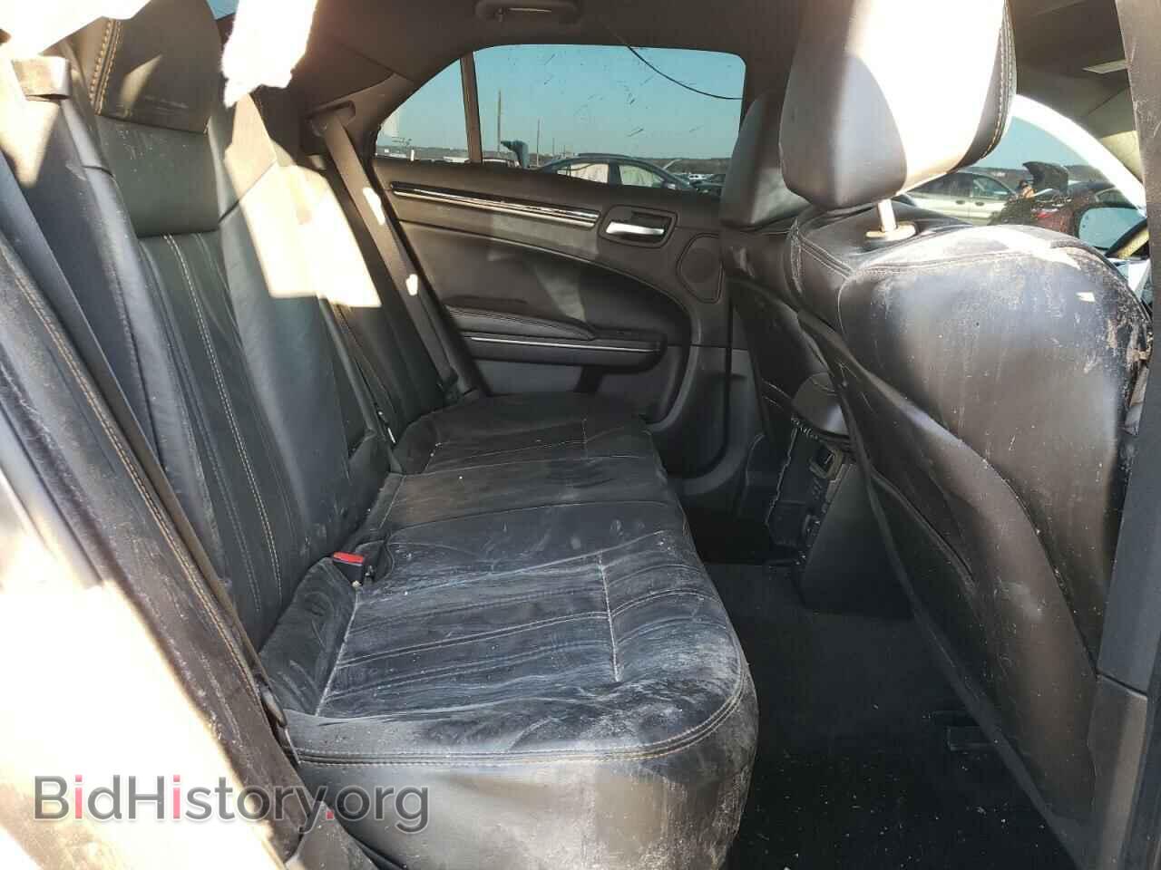 2016 CHRYSLER 300 - VIN: 2C3CCABTXGH304528 - Фото 10