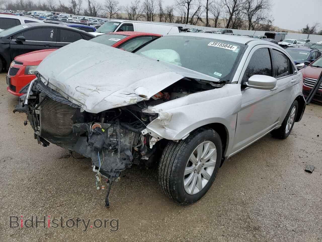 Photo 1C3BC1FB6BN521698 - CHRYSLER 200 2011