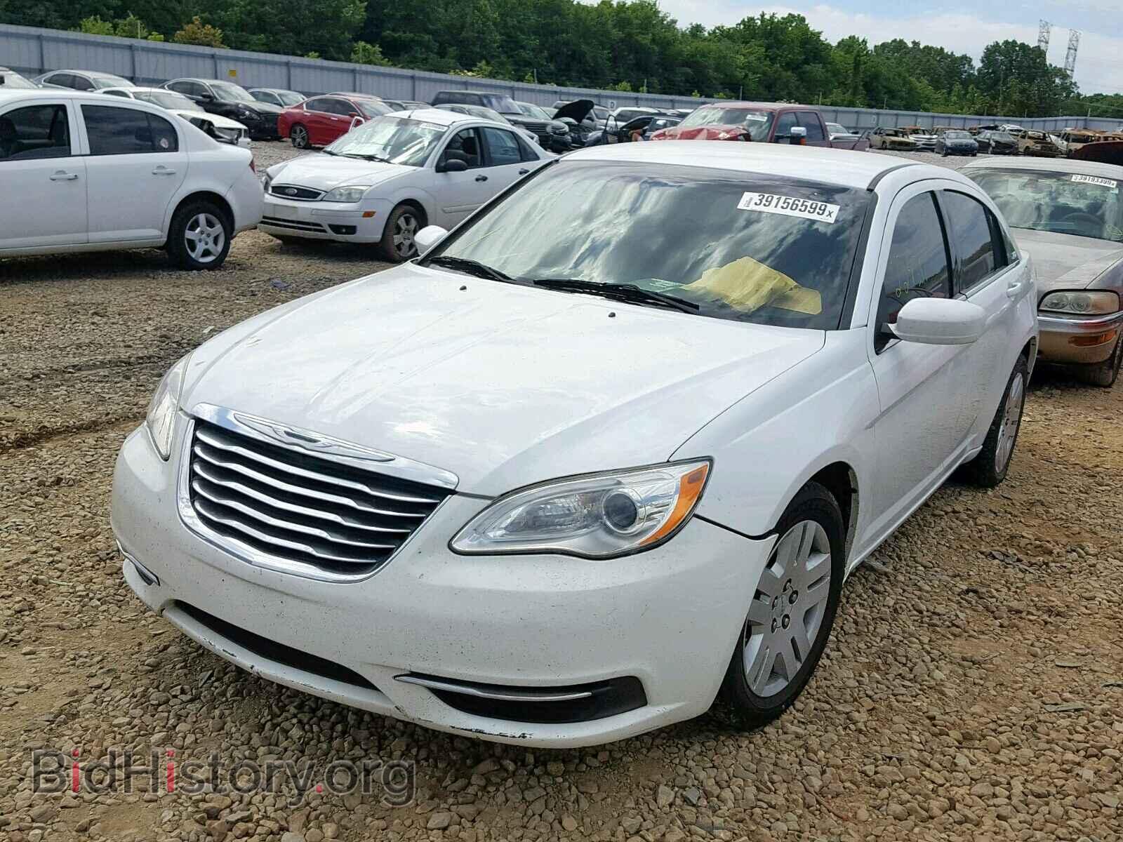 2012 CHRYSLER 200 - VIN: 1C3CCBAB2CN222776 - Фото 2