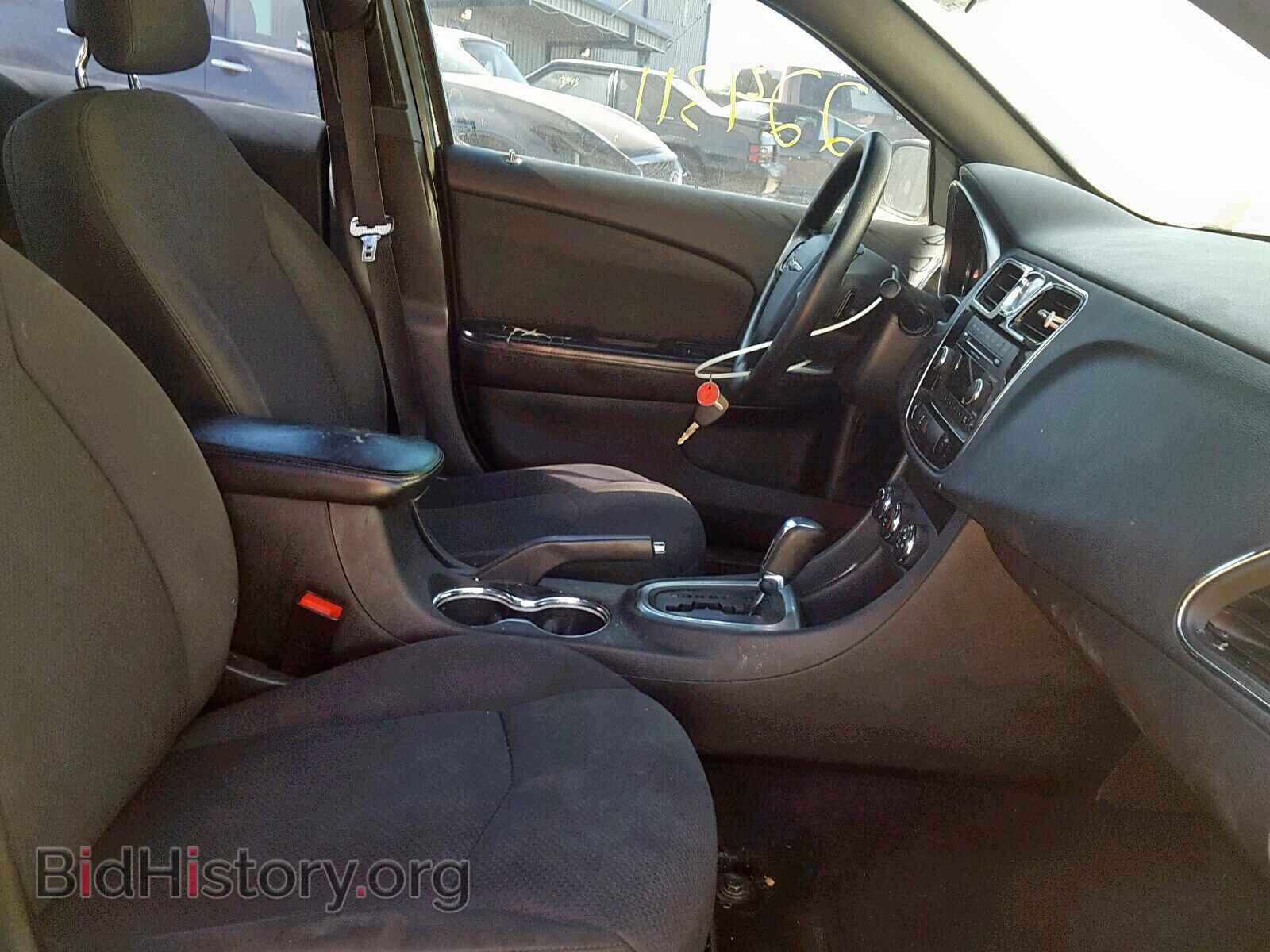 2012 CHRYSLER 200 - VIN: 1C3CCBAB2CN222776 - Фото 5