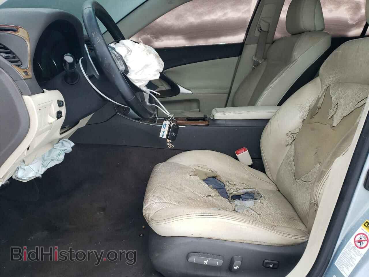2011 LEXUS IS - VIN: JTHCF5C29B5045142 - Photo 7