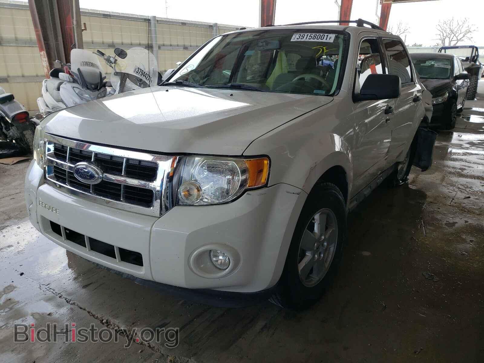 2009 FORD ESCAPE - VIN: 1FMCU03719KB01264 - Фото 2