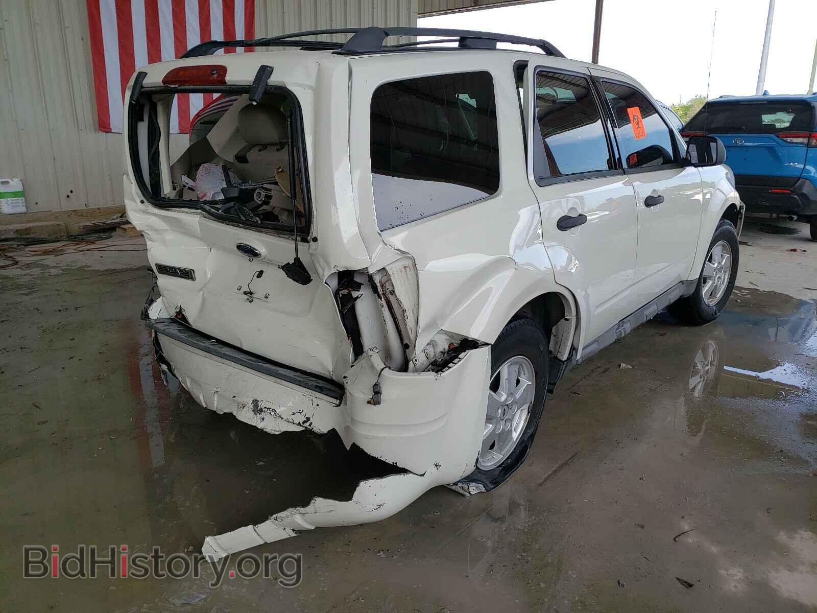 2009 FORD ESCAPE - VIN: 1FMCU03719KB01264 - Фото 4