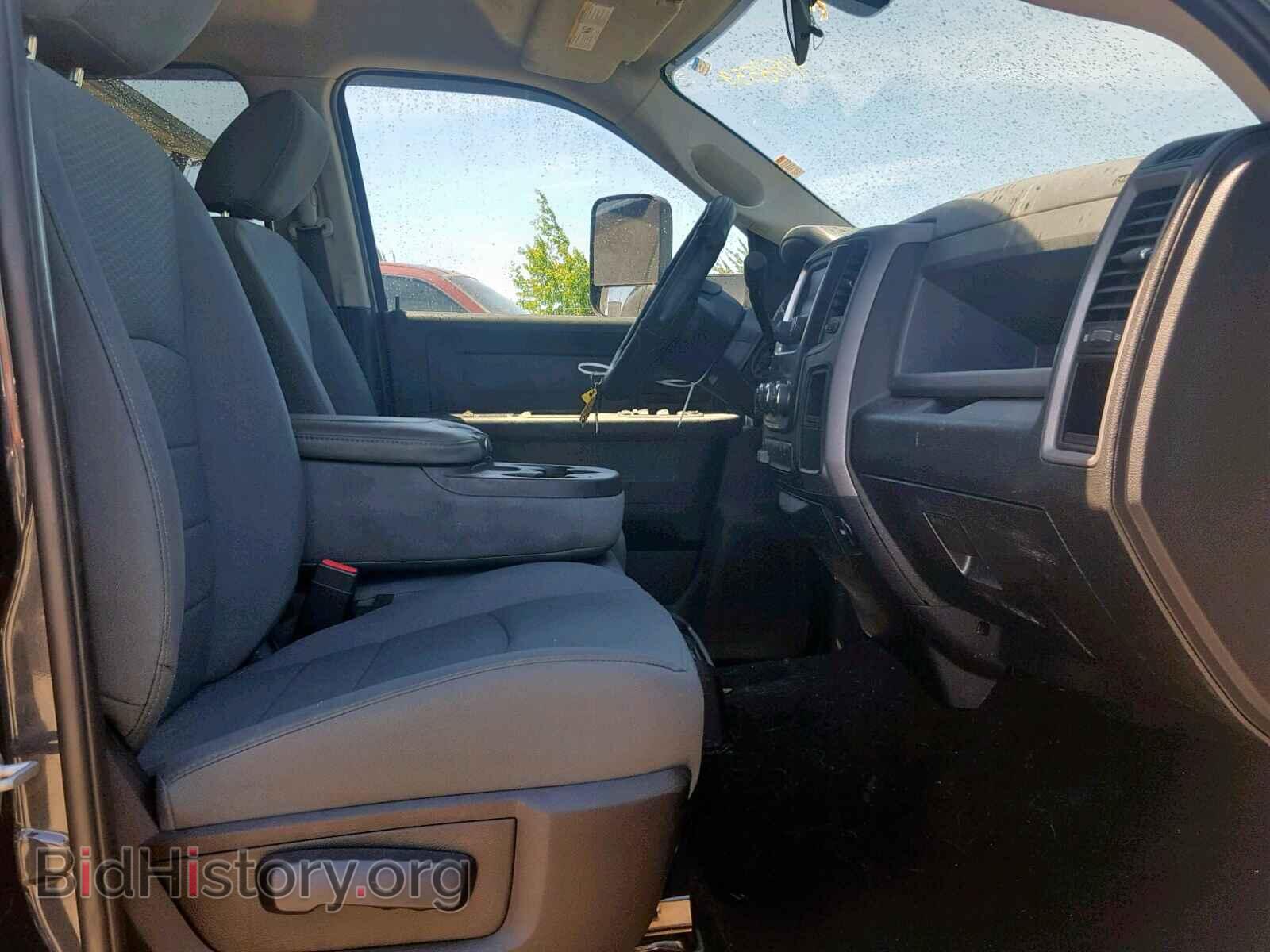 2017 RAM 3500 - VIN: 3C63RRGL1HG614688 - Фото 5