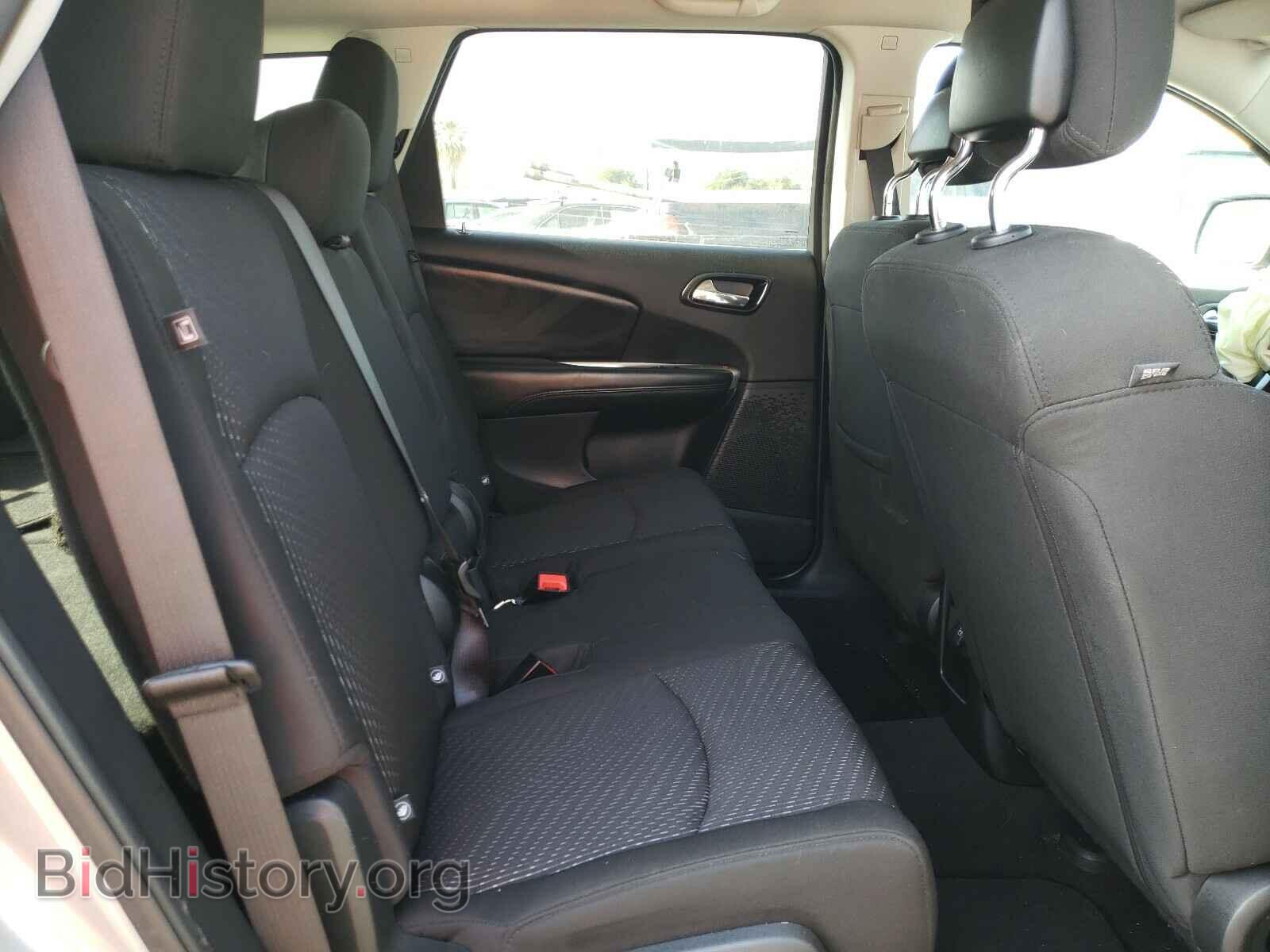 2019 DODGE JOURNEY - VIN: 3C4PDCAB2KT758089 - Фото 6