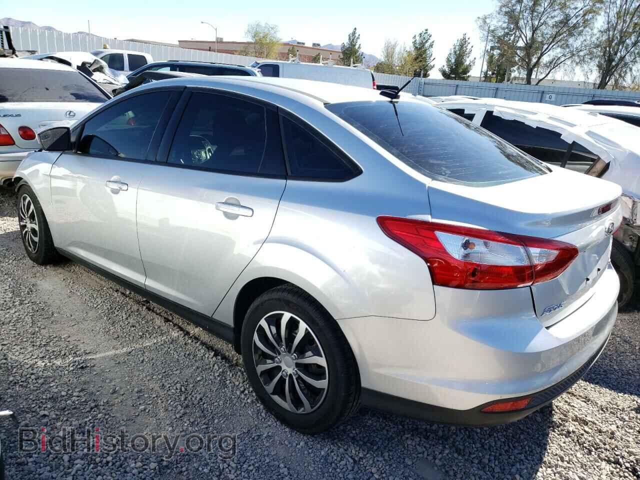 2012 FORD FOCUS - VIN: 1FAHP3F22CL356225 - Фото 2