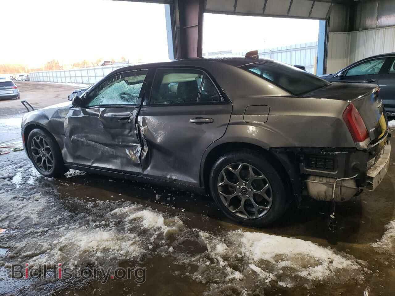 2017 CHRYSLER 300 - VIN: 2C3CCAGGXHH607757 - Фото 2