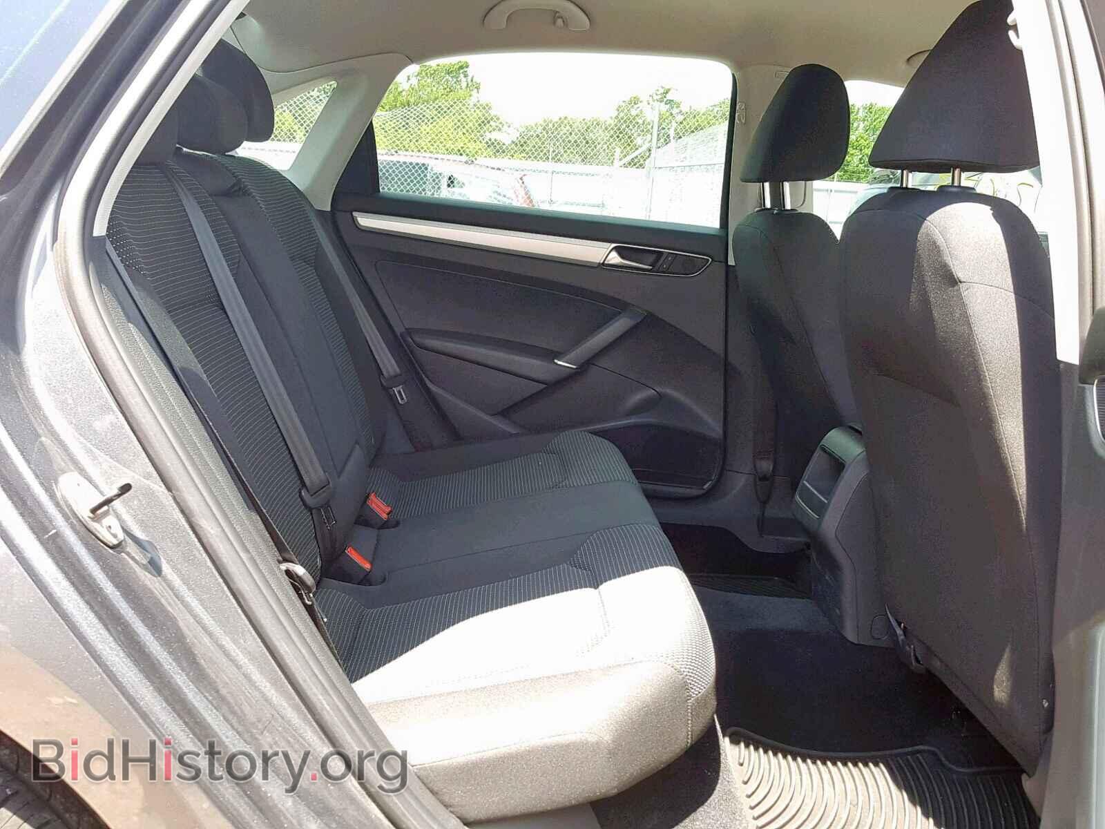 2017 VOLKSWAGEN PASSAT - VIN: 1VWAT7A37HC043948 - Фото 6