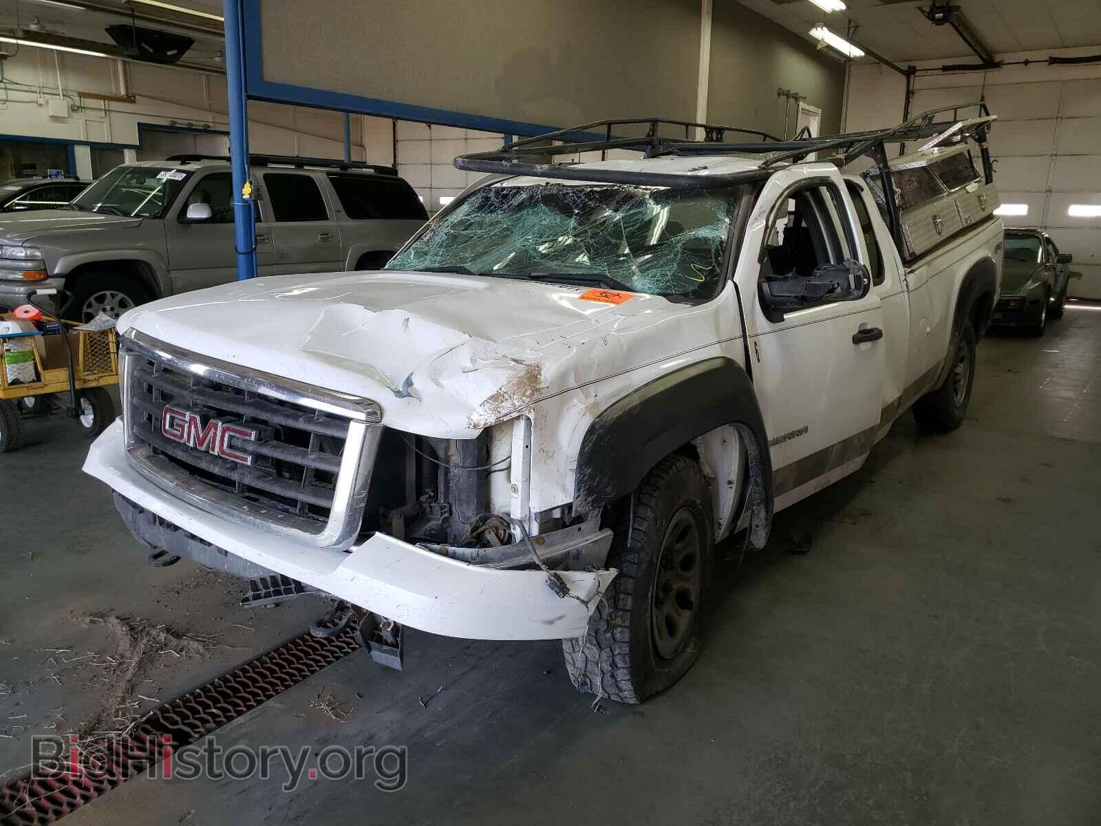 2007 GMC SIERRA - VIN: 1GTEK19J87E501958 - Фото 2
