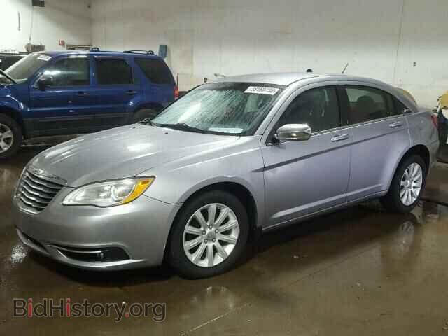 2013 CHRYSLER 200 - VIN: 1C3CCBCG6DN528177 - Фото 2
