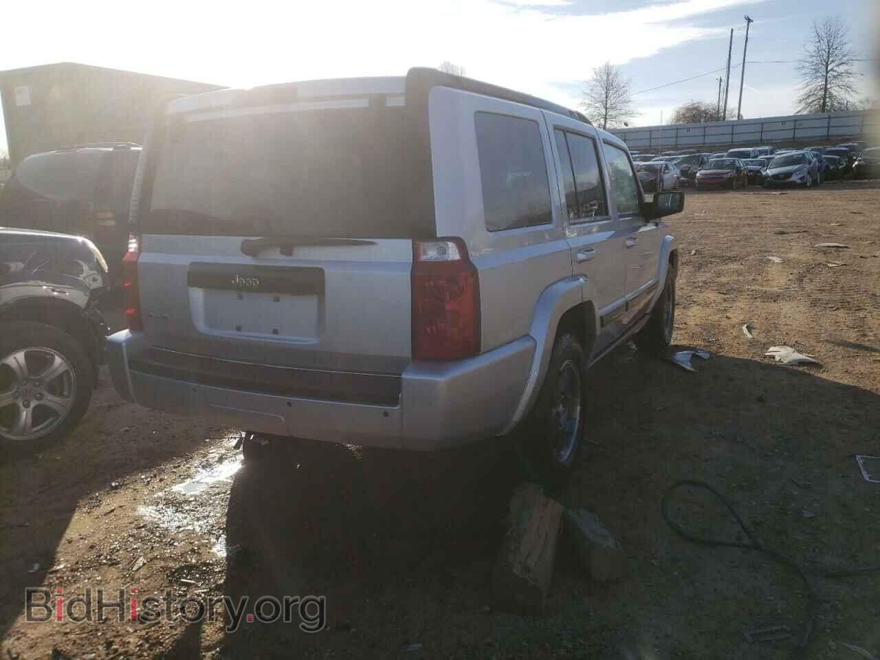 2008 JEEP COMMANDER - VIN: 1J8HG48K48C194868 - Photo 4