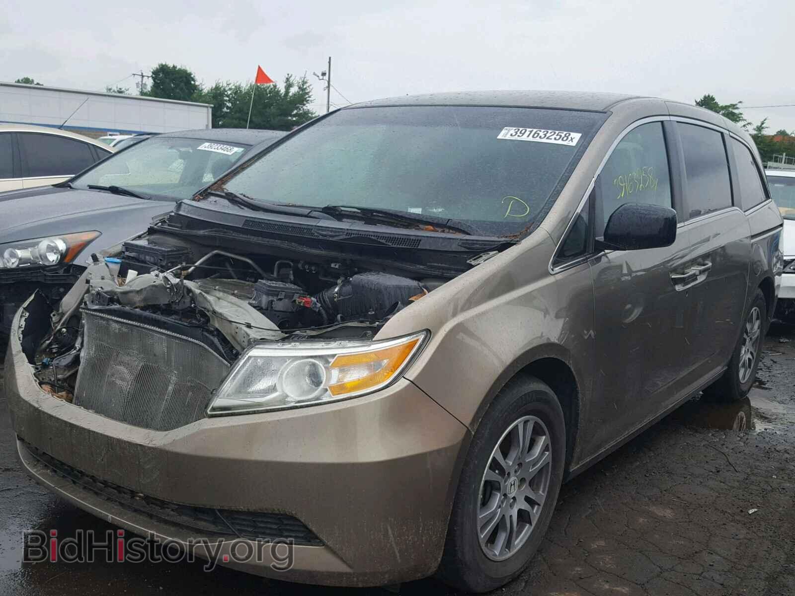 2011 HONDA ODYSSEY - VIN: 5FNRL5H4XBB082004 - Фото 2