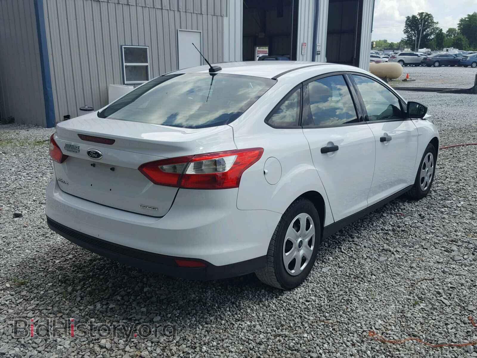 2013 FORD FOCUS - VIN: 1FADP3E23DL177242 - Photo 4