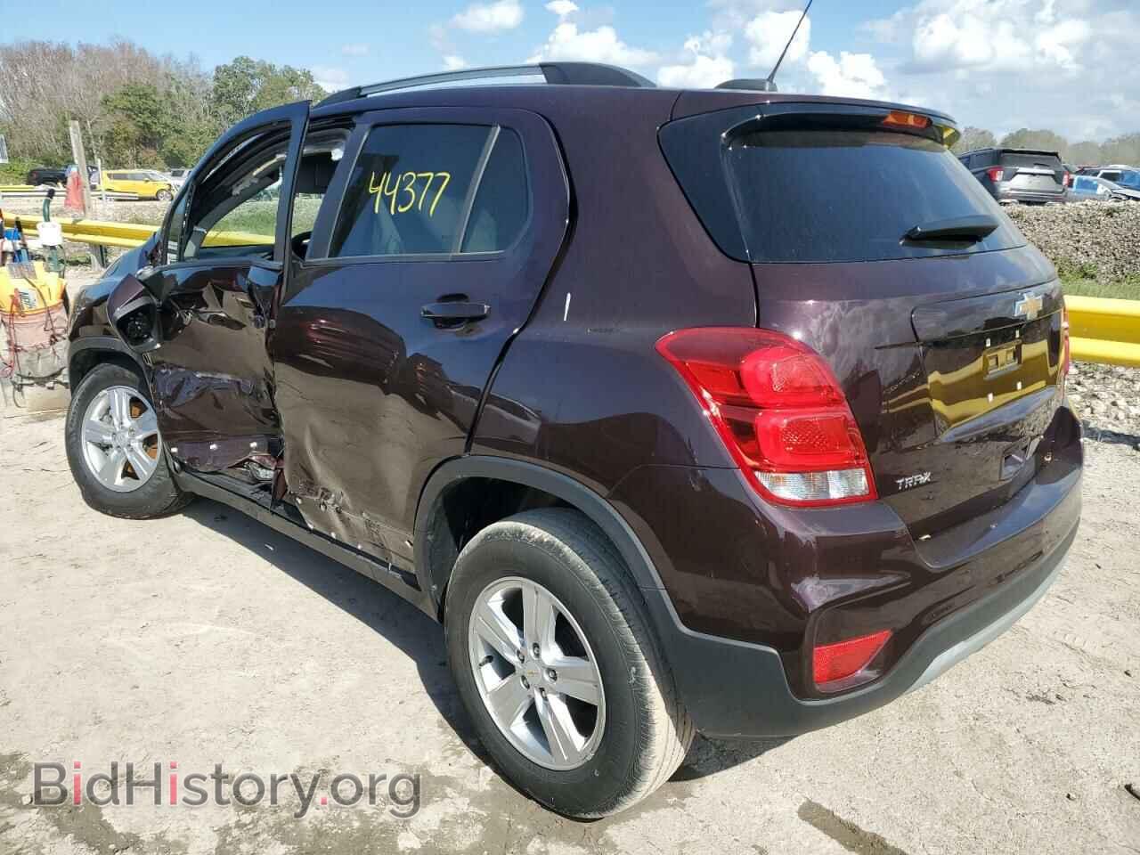 2021 CHEVROLET TRAX - VIN: KL7CJLSB0MB304513 - Фото 2