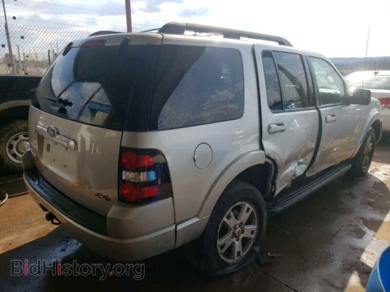 2010 Ford EXPLORER (VIN 1FMEU7DE7AUA51252) — фото 4 из 10