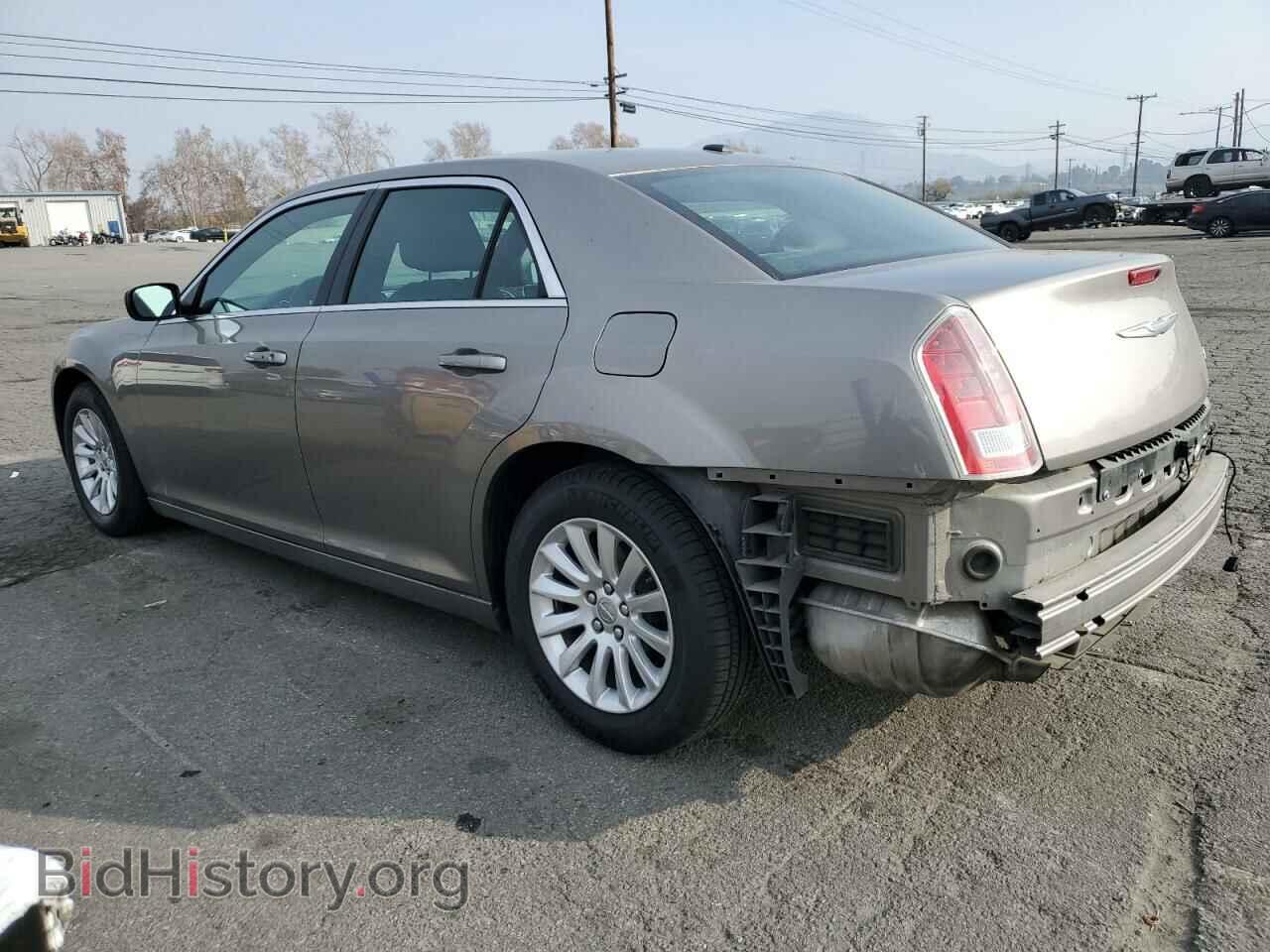 2014 CHRYSLER 300 - VIN: 2C3CCAAG3EH141917 - Фото 2