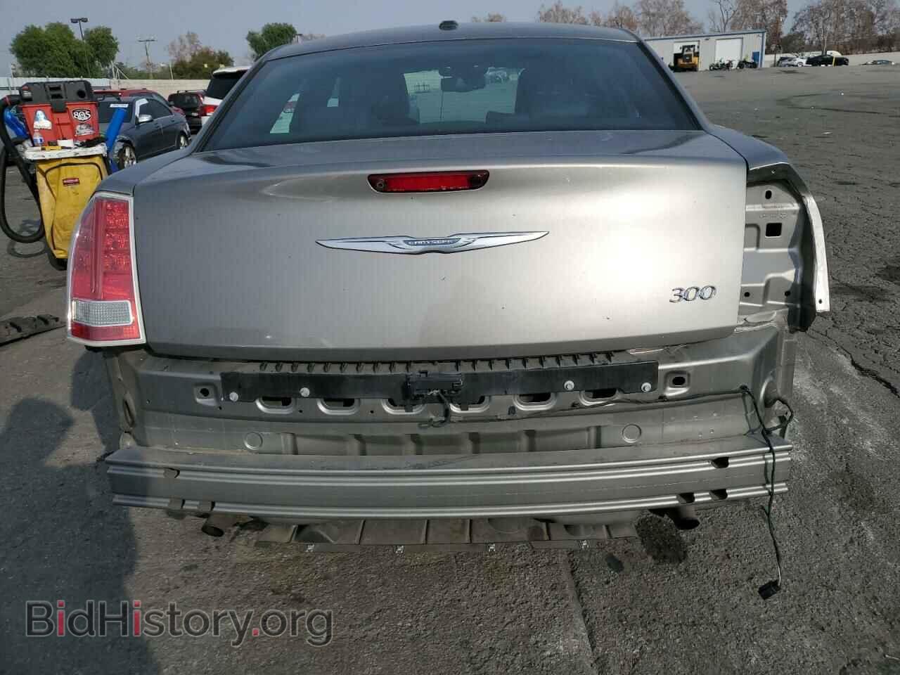 2014 CHRYSLER 300 - VIN: 2C3CCAAG3EH141917 - Фото 6