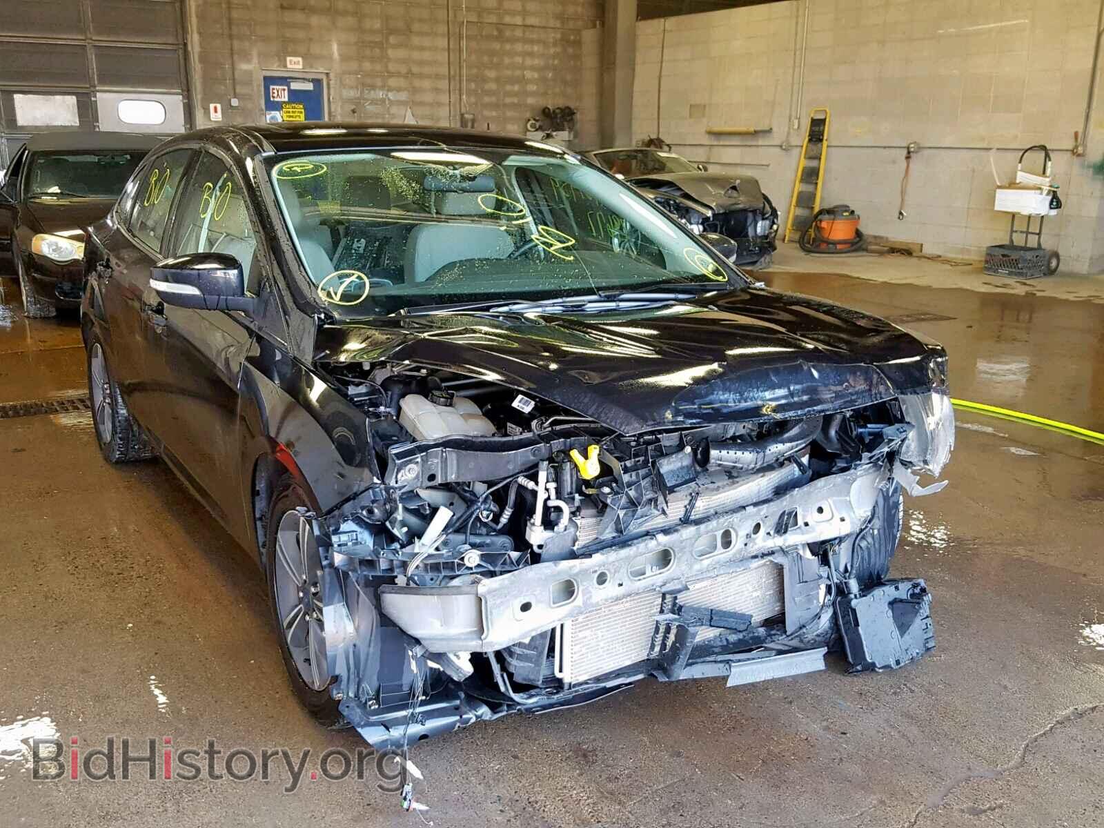 Photo 1FADP3F23FL369035 - FORD FOCUS SE 2015