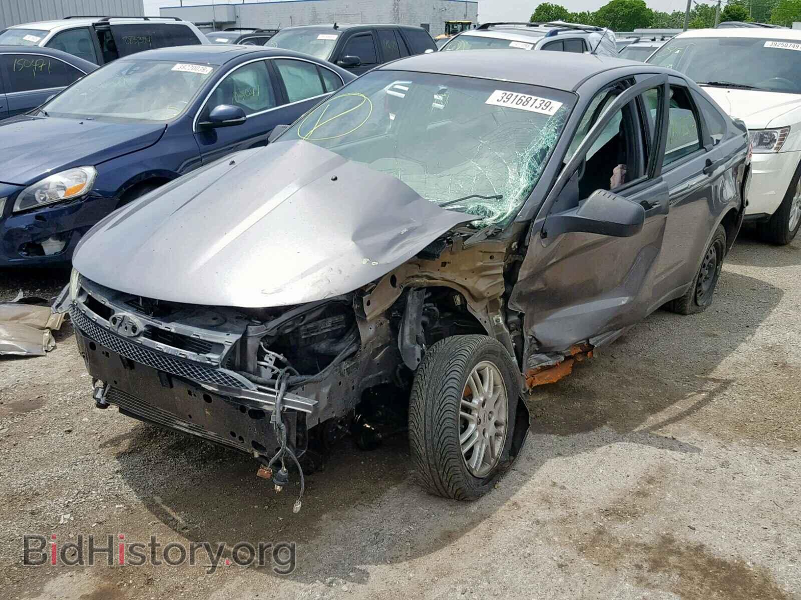 2011 FORD FOCUS SE - VIN: 1FAHP3FN6BW143365 - Фото 2