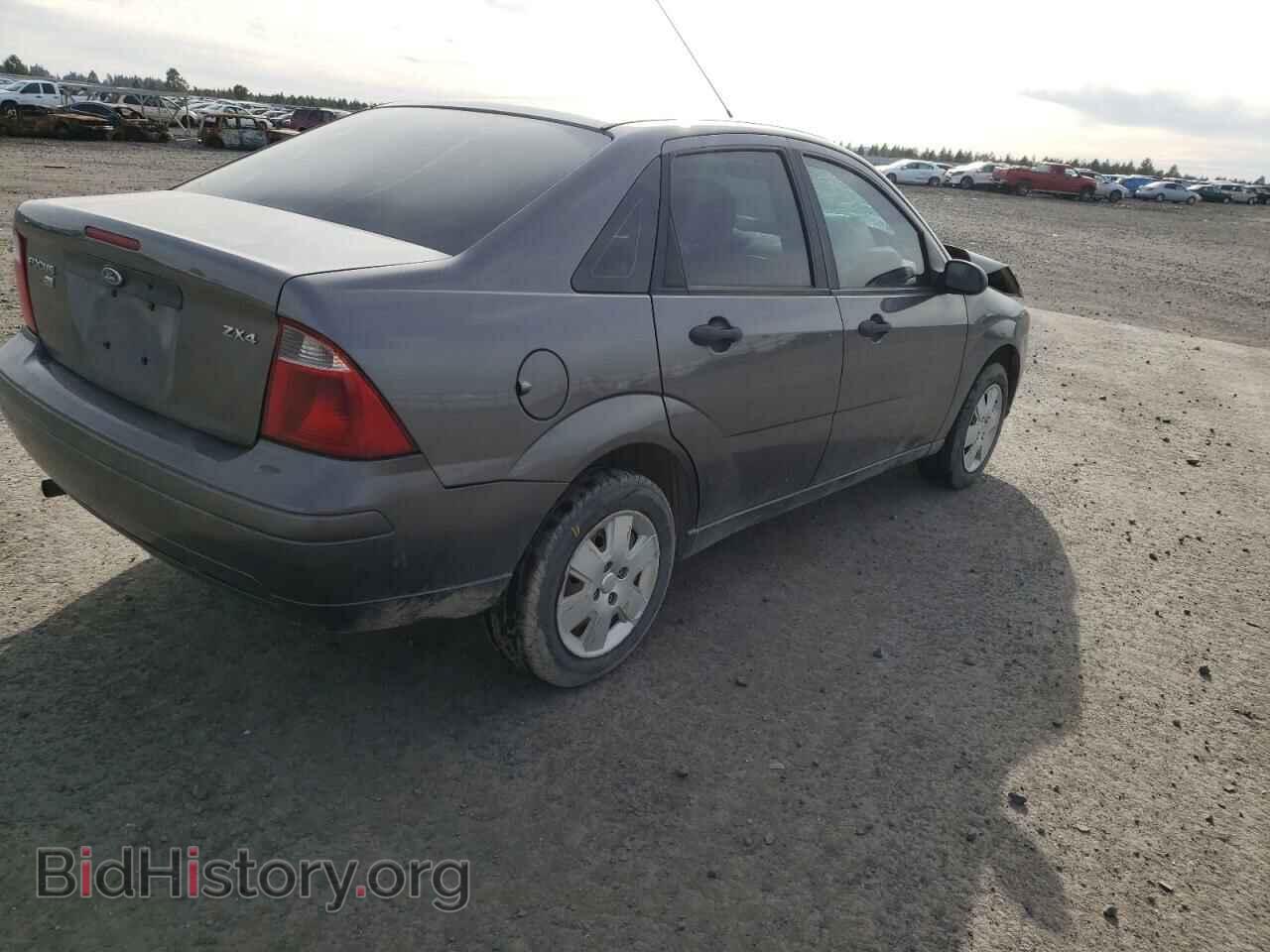 2006 FORD FOCUS - VIN: 1FAFP34N66W243532 - Фото 4